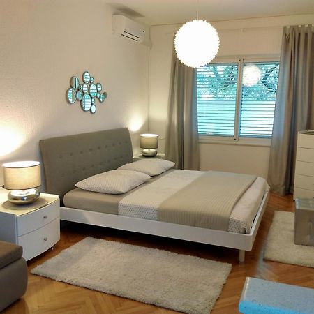 Guesthouse Civljak Baška Voda エクステリア 写真