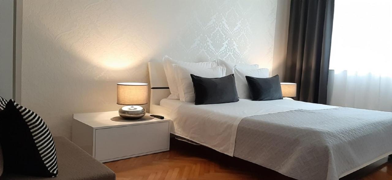 Guesthouse Civljak Baška Voda エクステリア 写真