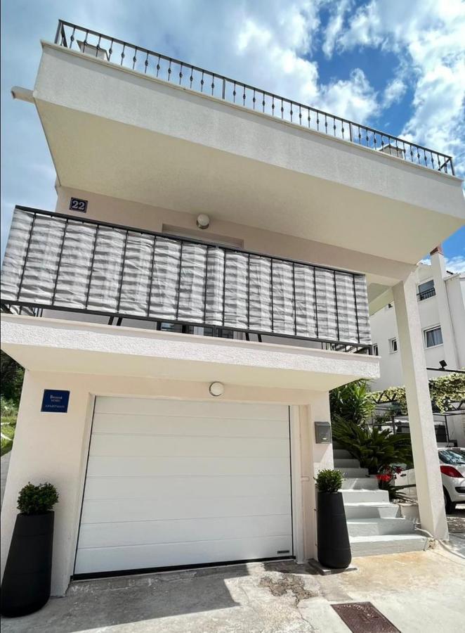 Guesthouse Civljak Baška Voda エクステリア 写真